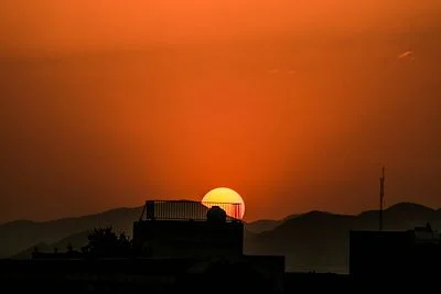 Golden Horizon